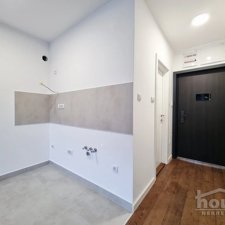 Garsonjera na prodaju, Novo Naselje, Novi Sad, 25m², 90.000 €