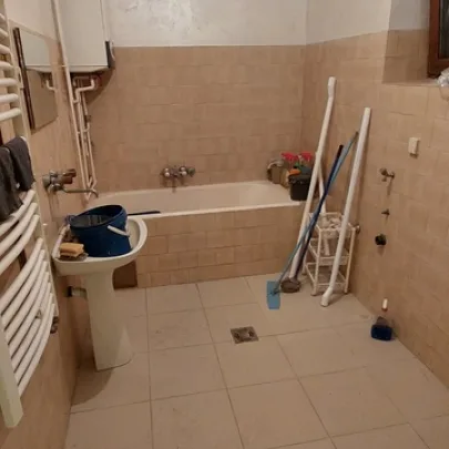 Kuća na prodaju, Stari Banovci, Stara Pazova, 411m², 300.000 €