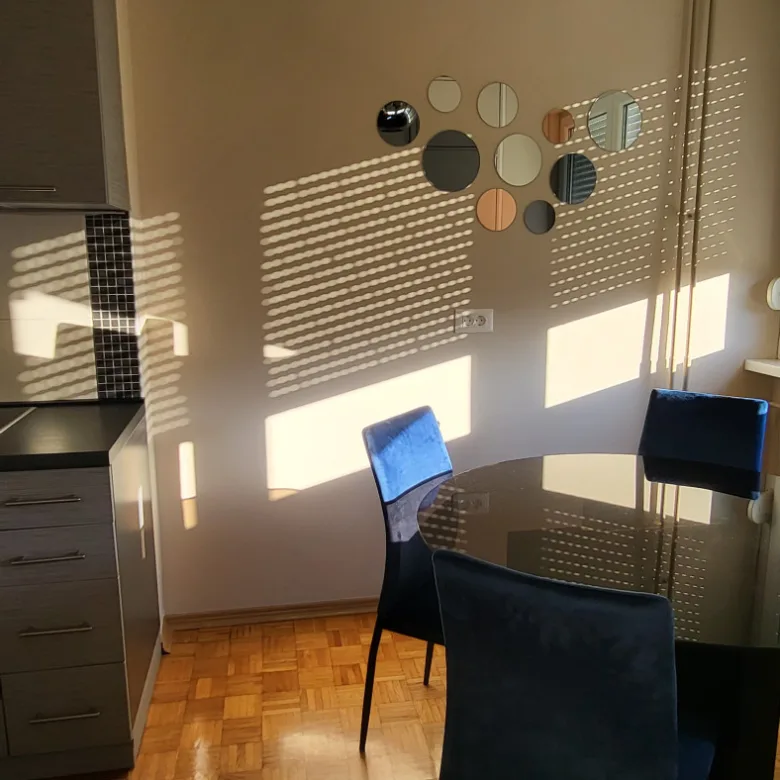 Stan Prodaja Novi Sad  56 m2
