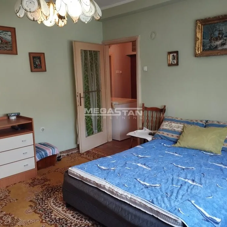 Trosoban stan na prodaju, Padinska Skela, Beograd, 70m², 69.000 €
