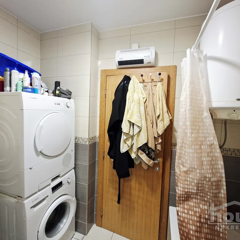 Trosoban stan na prodaju, Centar, Novi Sad, 68m², 224.400 €