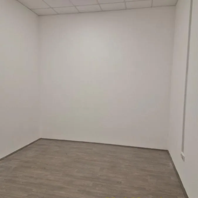 Lokal Izdavanje Beograd Altina 652 m2
