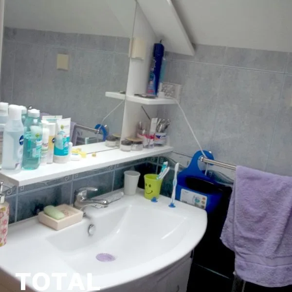 Trosoban stan na prodaju, Centar, Novi Sad, 76m², 3. sprat, 185.400 €