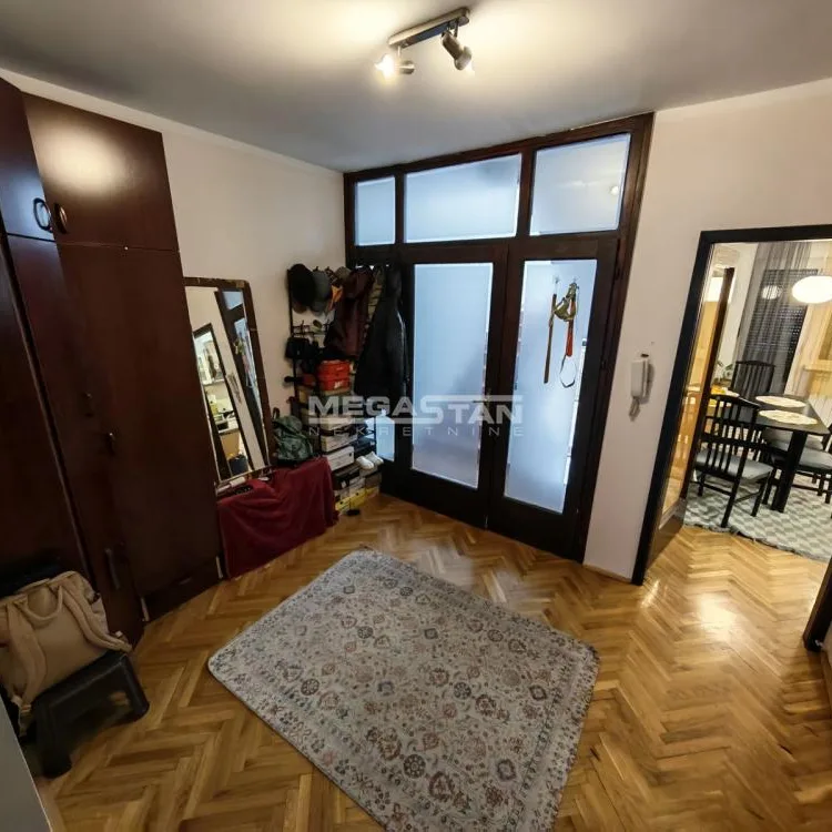 Kuća Prodaja Pančevo  240 m2