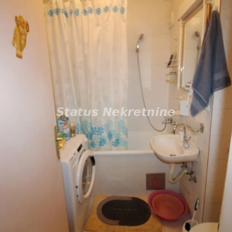 Troiposoban stan na prodaju, Novo Naselje, Novi Sad, 67m², 145.000 €