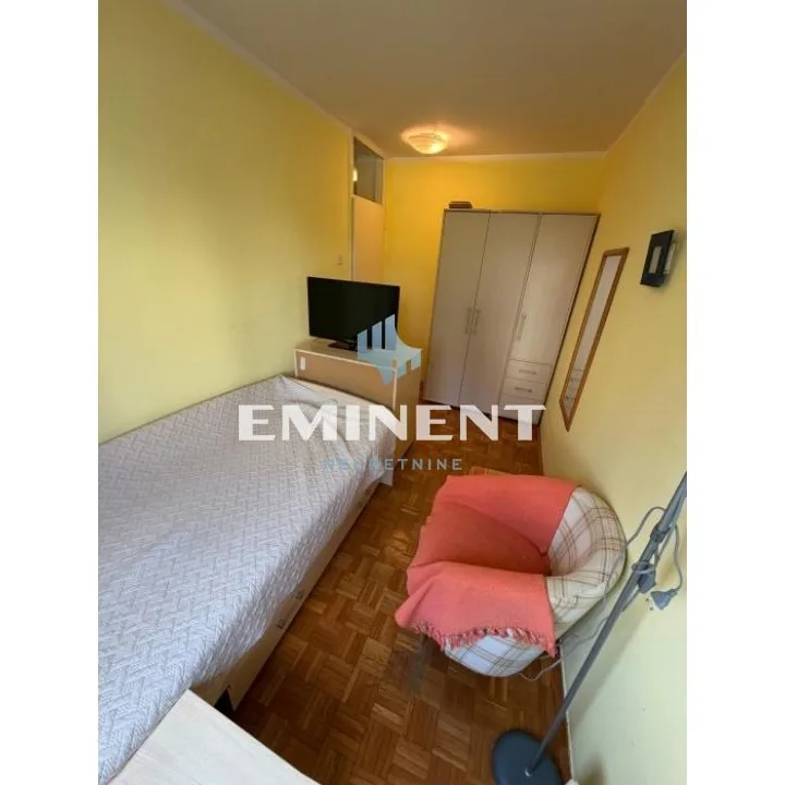 Četvorosoban stan za izdavanje, Blok 72, Beograd, 93m², 1.000 €/mes