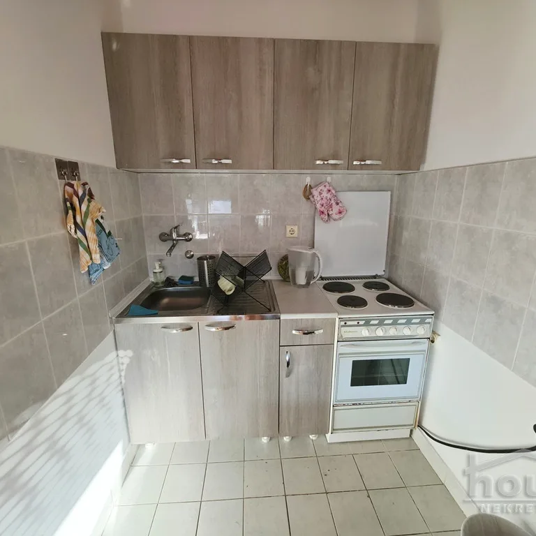 Stan Prodaja Novi Sad Kej 33 m2