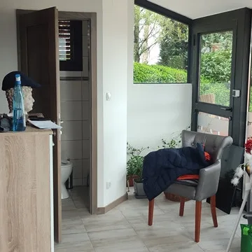 Kuća Prodaja Novi Sad  150 m2