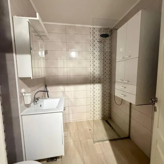 Dvosoban stan na prodaju, Bulevar Oslobođenja, Novi Sad, 40m², 135.000 €