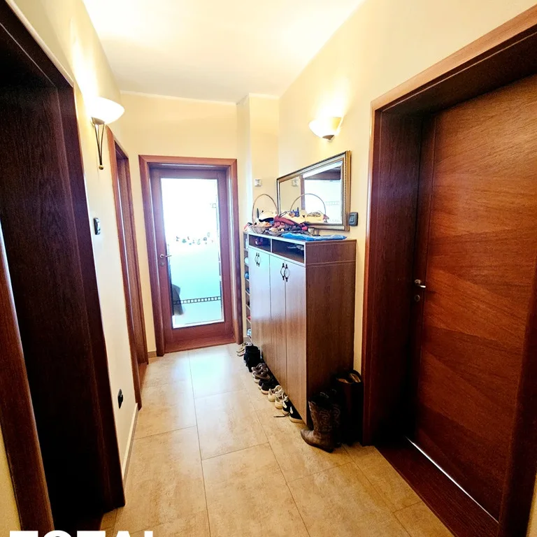 Četvorosoban stan na prodaju, Grbavica, Novi Sad, 115m², 2. sprat, 289.000 €