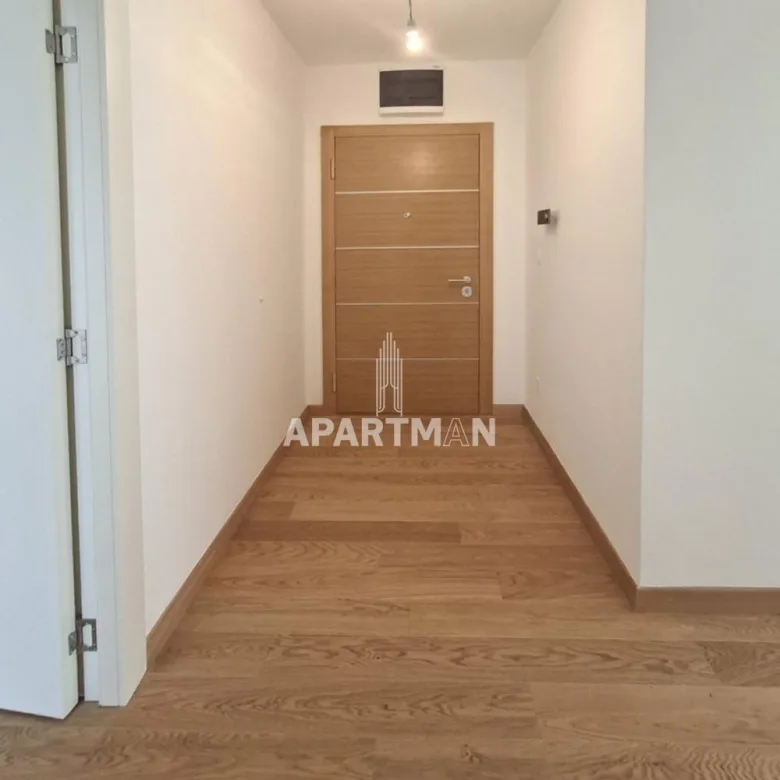 Stan Prodaja Beograd Blok 65 106 m2
