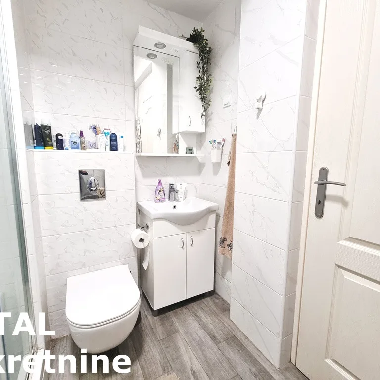 Troiposoban stan na prodaju, Bulevar Oslobođenja, Novi Sad, 53m², 7. sprat, 160.000 €