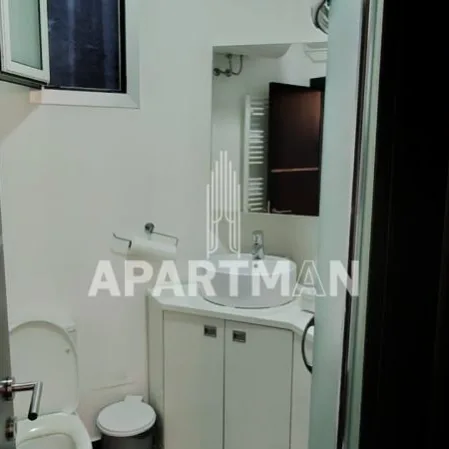 Lokal Izdavanje Beograd Botanička Bašta 100 m2