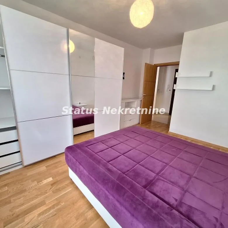 Stan Izdavanje Novi Sad Nova Detelinara 47 m2