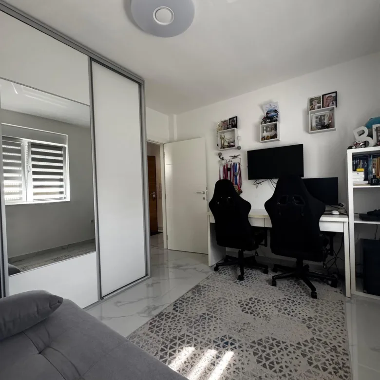 Dvoiposoban stan na prodaju, Lipov Gaj, Novi Sad, 57m², 155.000 €