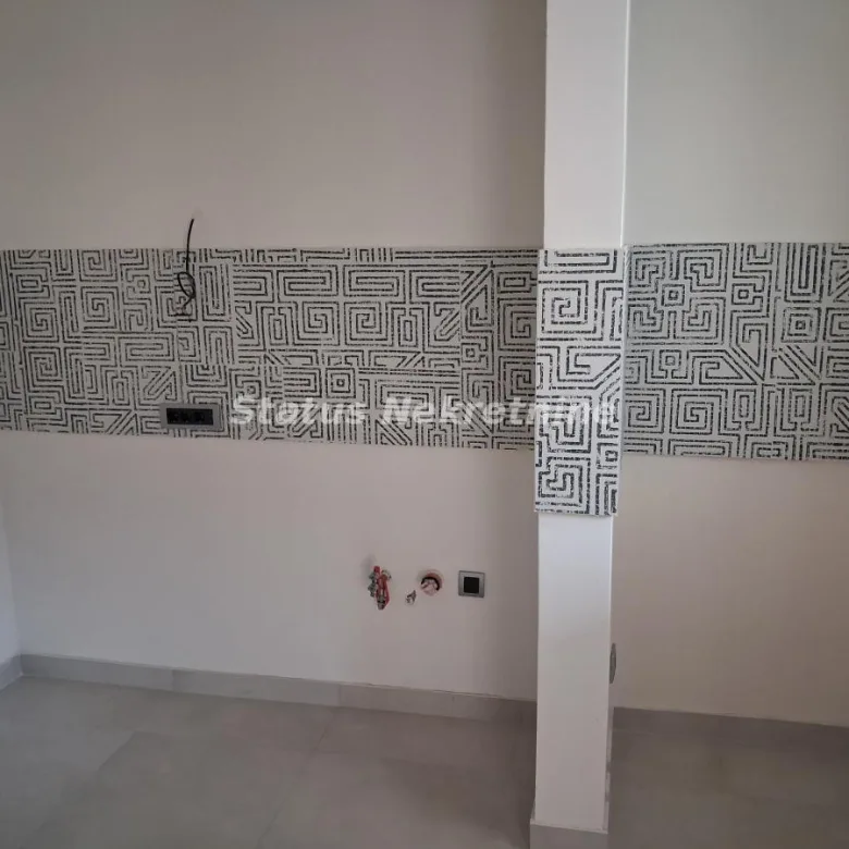 Stan Prodaja Novi Sad  64 m2