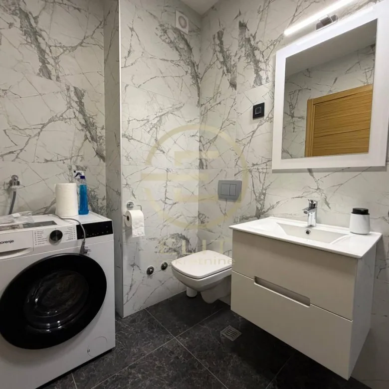 Trosoban stan za izdavanje, Sajmište, Novi Sad, 72m², 1.300 €/mes