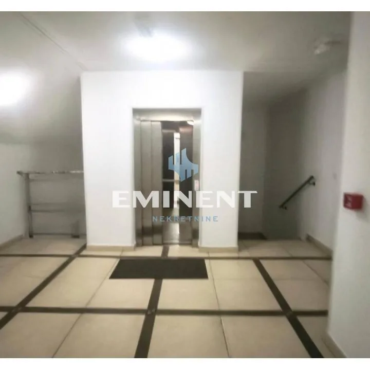 Dvosoban stan za izdavanje, Blok 64, Beograd, 44m², 700 €/mes