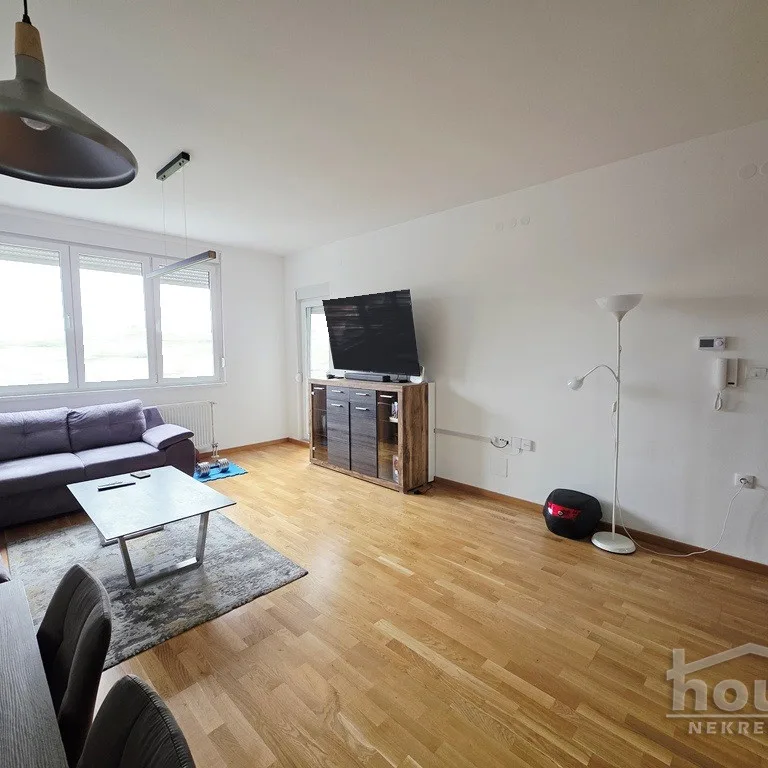 Stan Prodaja Novi Sad  62 m2