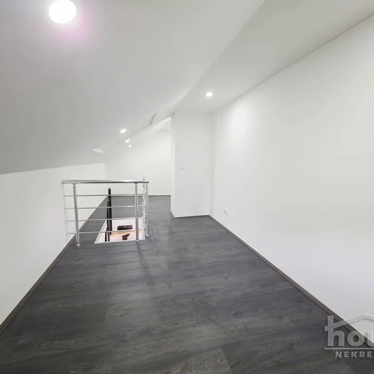 Kuća na prodaju, Petrovaradin, Novi Sad, 200m², 1. sprat, 468.000 €