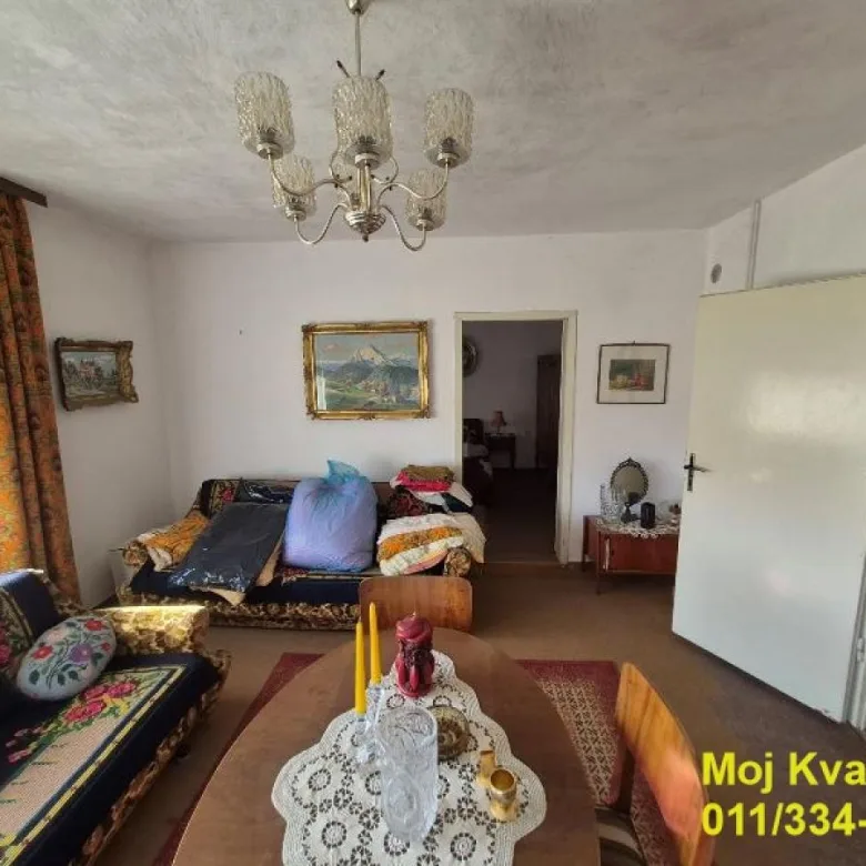 Kuća na prodaju, Centar, Ruma, 194m², 133.500 €