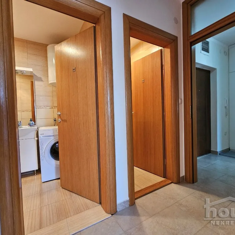 Troiposoban stan za izdavanje, Bulevar Oslobođenja, Novi Sad, 78m², 750 €/mes