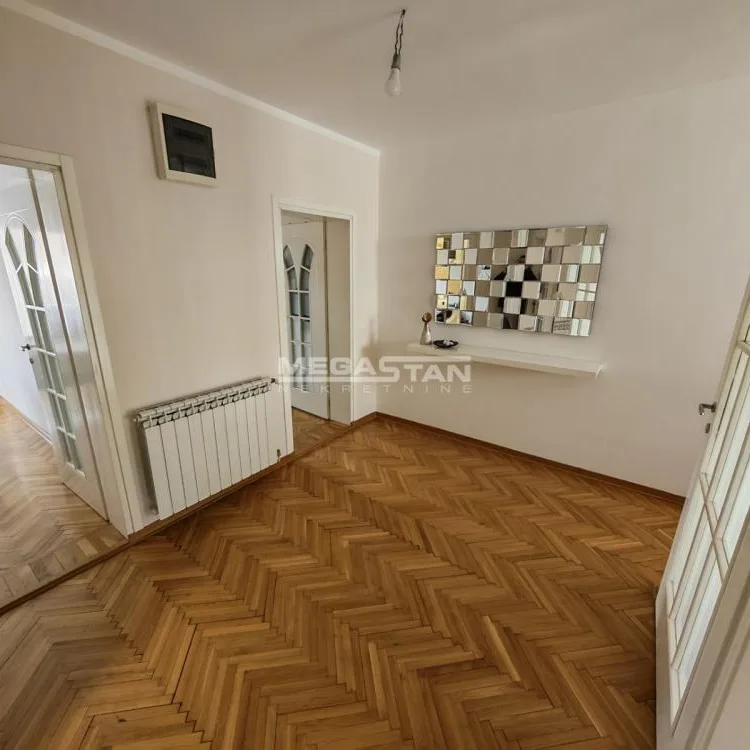 Kuća Prodaja Pančevo  240 m2