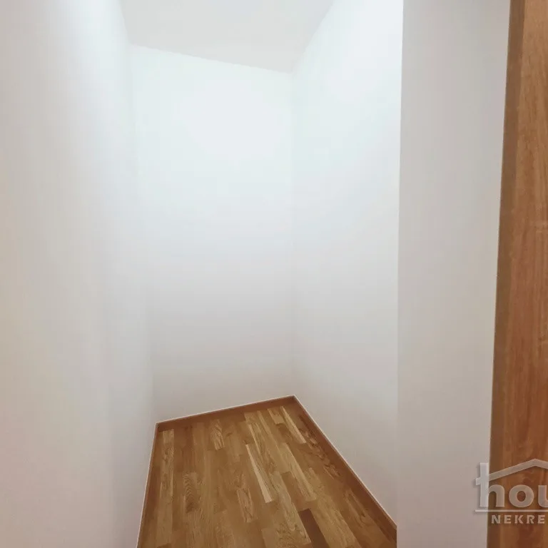 Stan Prodaja Novi Sad  42 m2