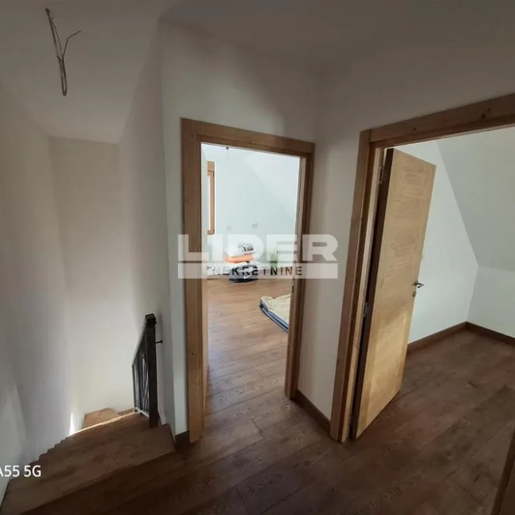 Dvoiposoban stan na prodaju, Sloboda, Zlatibor, 64m², 127.500 €