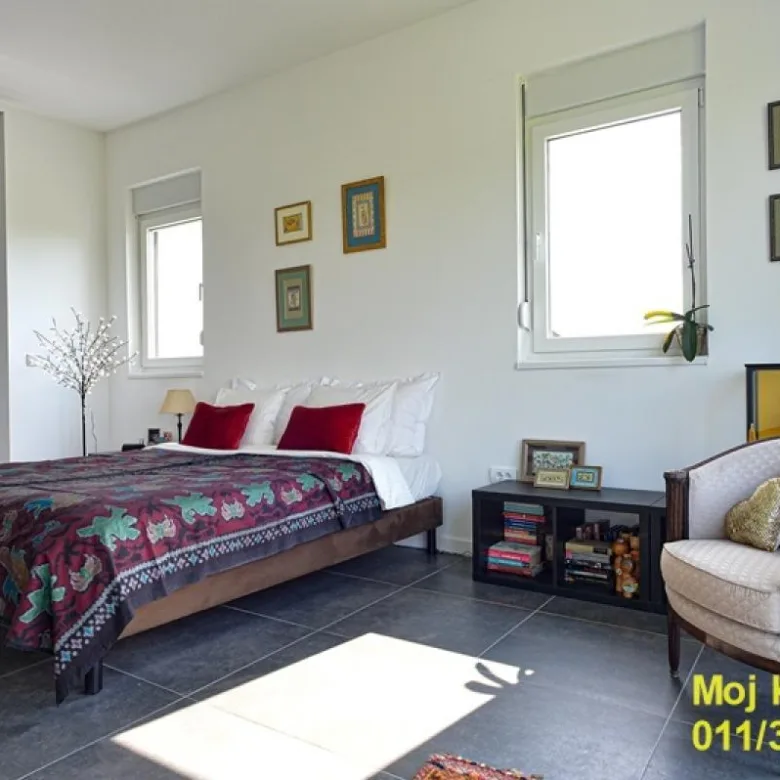 Kuća na prodaju, Rogača, Beograd, 168m², 399.000 €