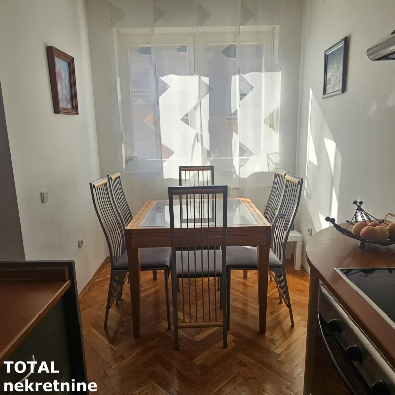 Stan Prodaja Novi Sad  49 m2