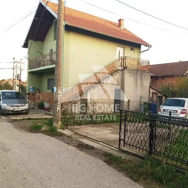 Kuća Prodaja Beograd Borča 160 m2