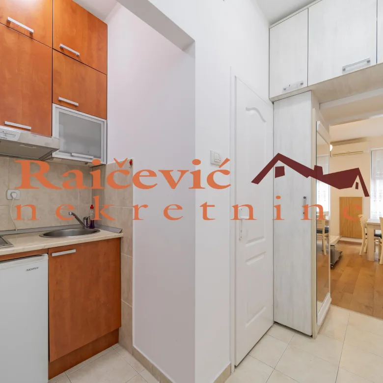 Stan Prodaja Beograd Hram Svetog Save 27 m2