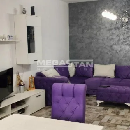 Kuća na prodaju, Centar, Ruma, 143m², 250.000 €