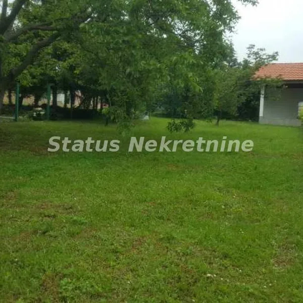 Kuća na prodaju, Irig, 360m², 515.000 €