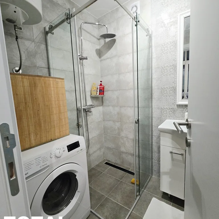 Trosoban stan na prodaju, Bulevar Oslobođenja, Novi Sad, 76m², 8. sprat, 205.000 €