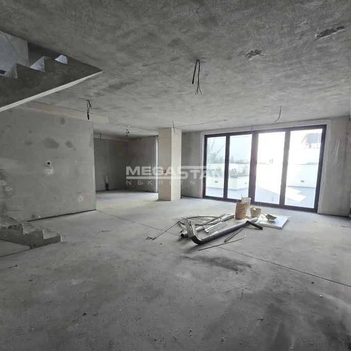 Lokal na prodaju, Šumice, Beograd, 245m², 735.000 €