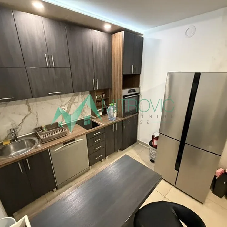 Stan Izdavanje Novi Sad  113 m2