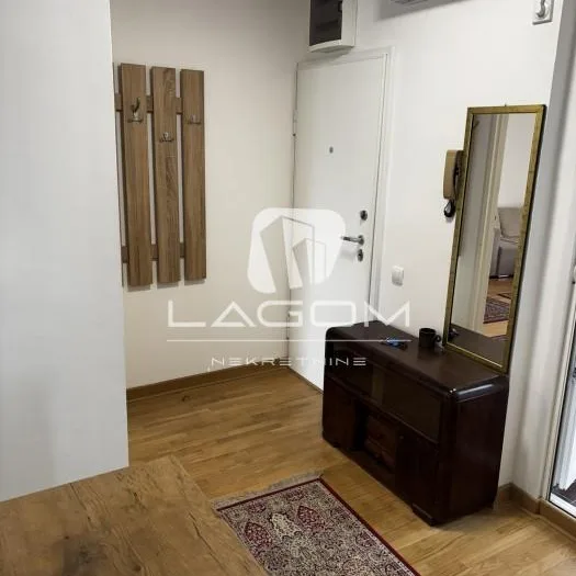 Stan Prodaja Beograd Blok 71 67 m2