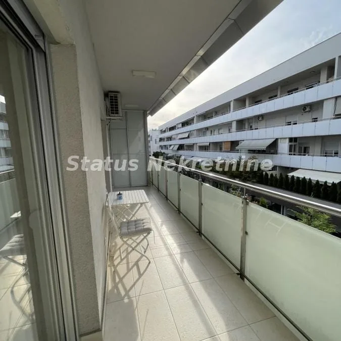Stan Izdavanje Novi Sad  105 m2