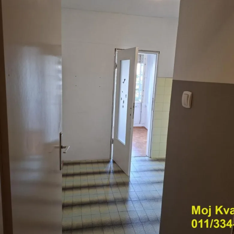 Stan Prodaja Beograd Blok 30 43 m2