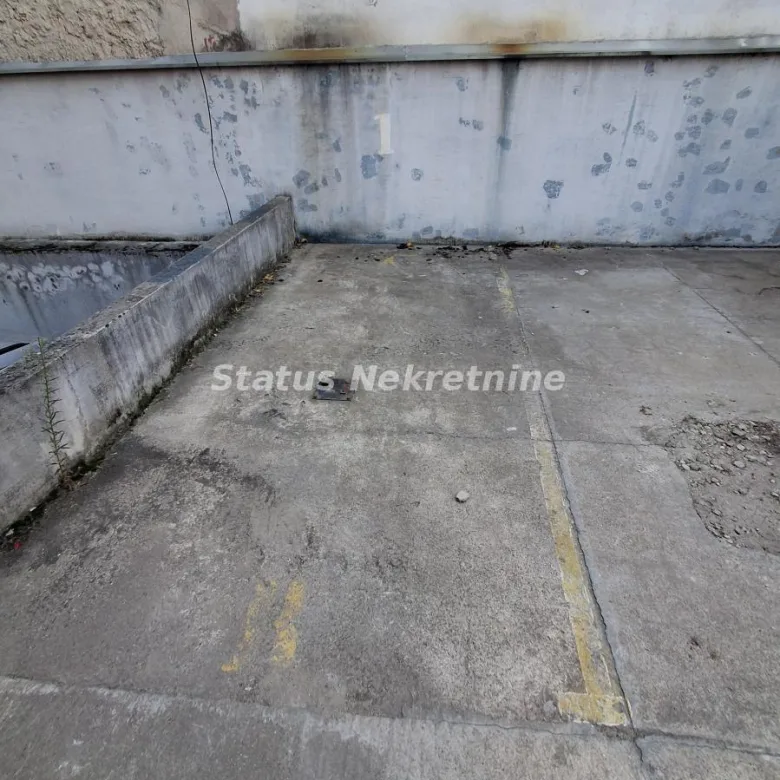 Jednoiposoban stan za izdavanje, Centar, Novi Sad, 35m², 450 €/mes