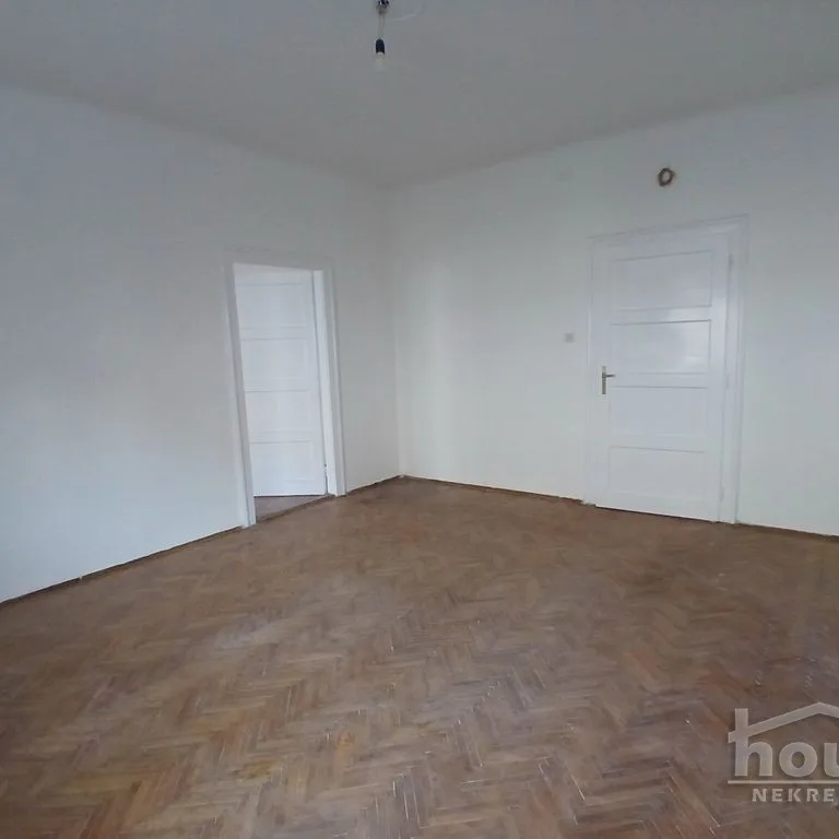 Stan Prodaja Novi Sad  77 m2