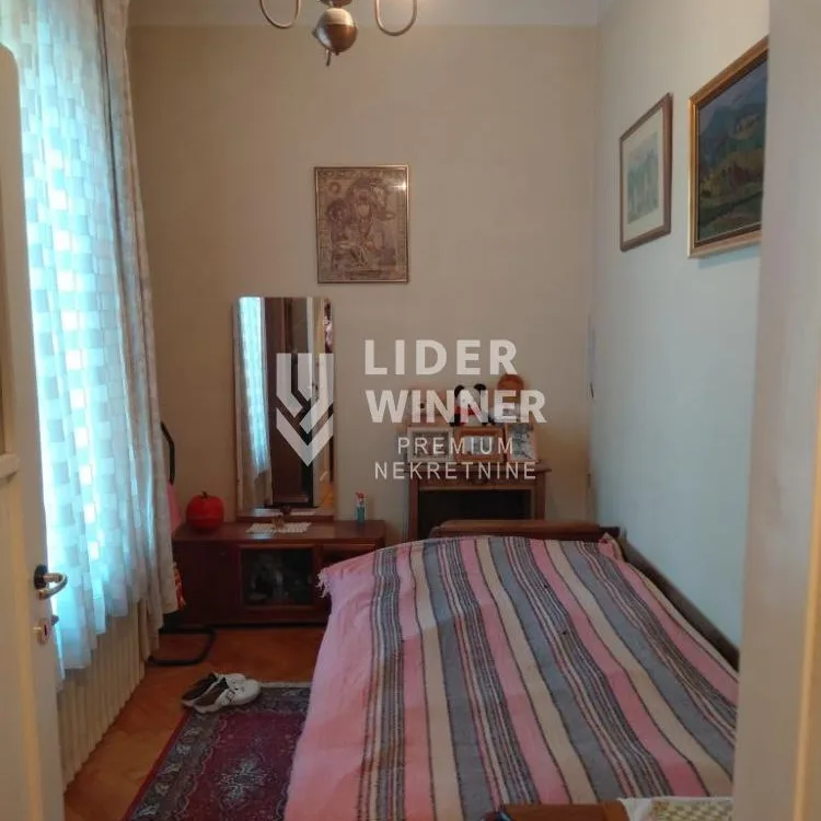 Trosoban stan na prodaju, Banovo Brdo, Beograd, 98m², 270.000 €