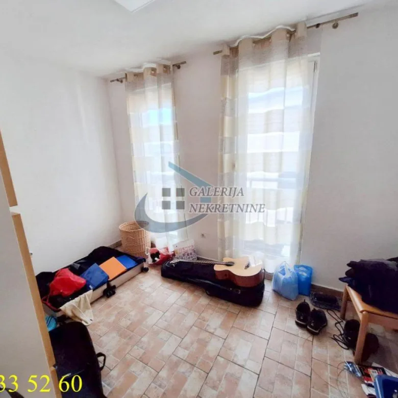 Petosoban stan na prodaju, Veliki Mokri Lug, Beograd, 96m², 249.000 €