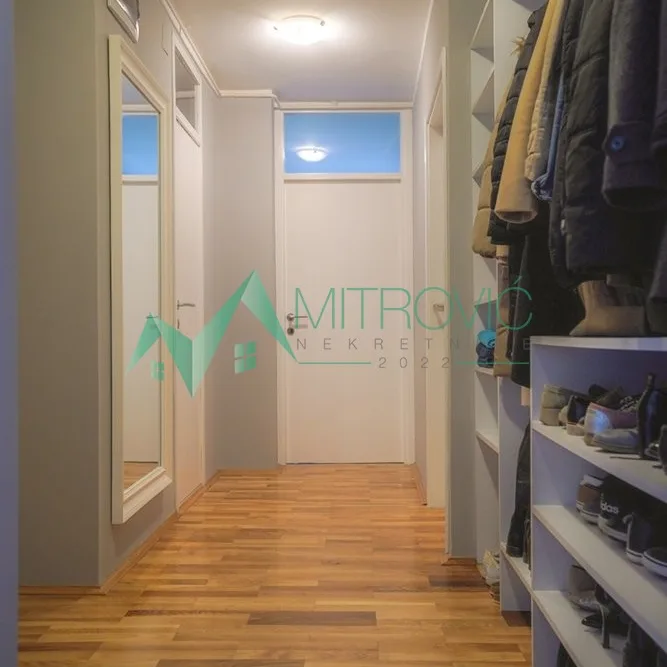 Dvoiposoban stan na prodaju, Liman 4, Novi Sad, 69m², 236.900 €