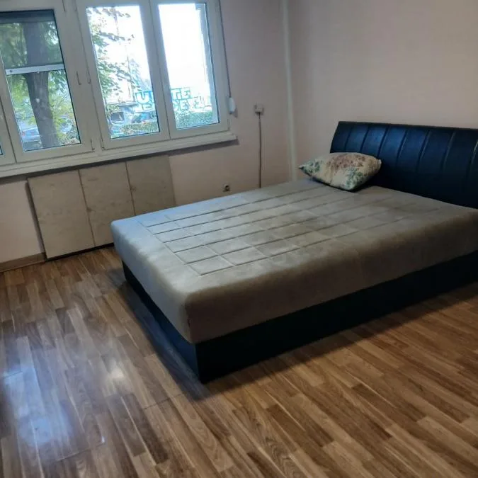 Stan Izdavanje Beograd Profesorska Kolonija 72 m2