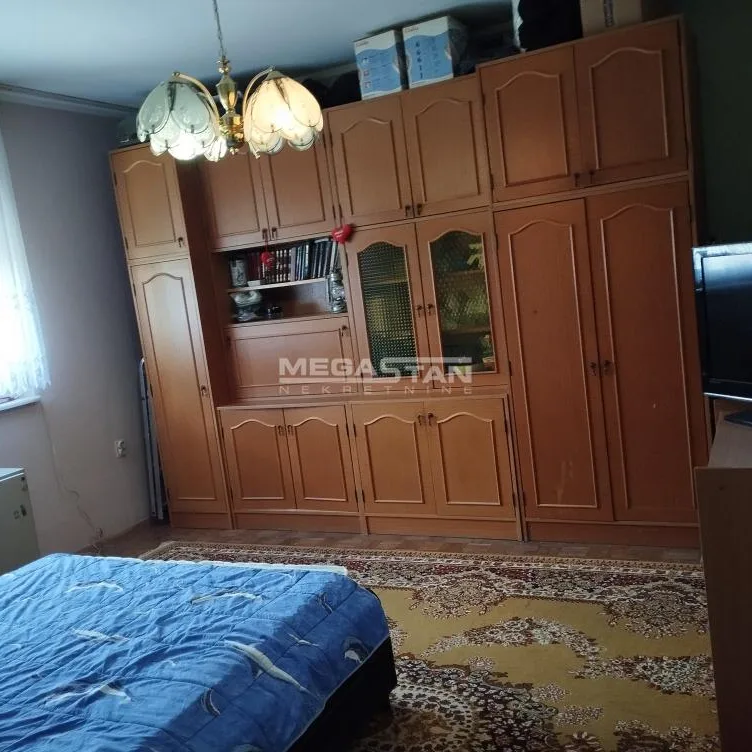 Trosoban stan na prodaju, Padinska Skela, Beograd, 70m², 69.000 €