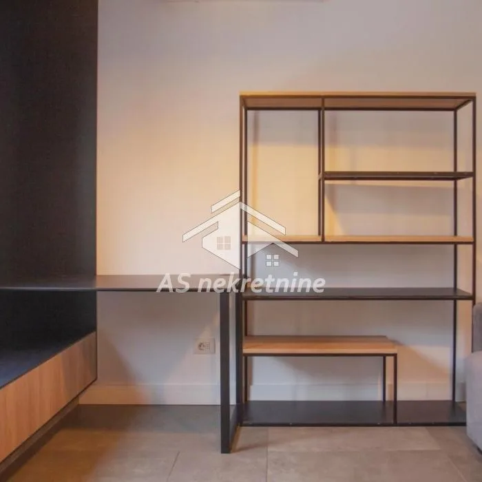 Trosoban stan za izdavanje, Južni Bulevar, Beograd, 62m², 2. sprat, 1.700 €/mes