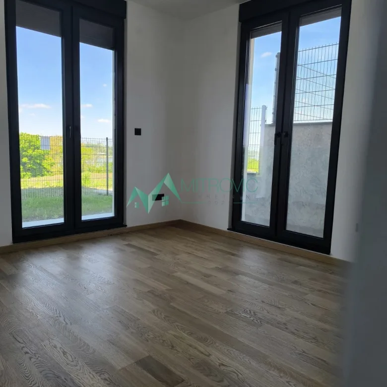 Stan Prodaja Sremska Kamenica  106 m2